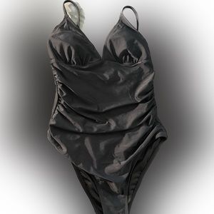 CUPSHE Women Cut Out Ruched One Piece Swimsuit V Neck High  size M